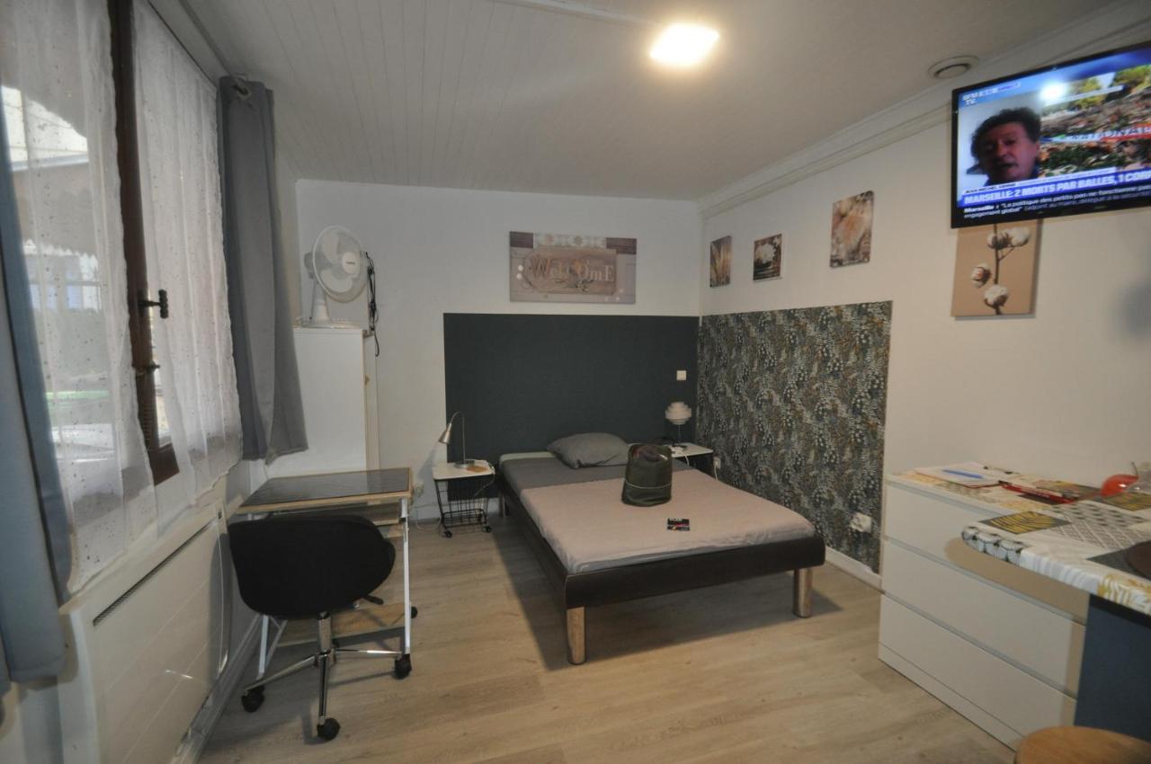 Beaublache Residence Studios Meubles Grenoble Bagian luar foto